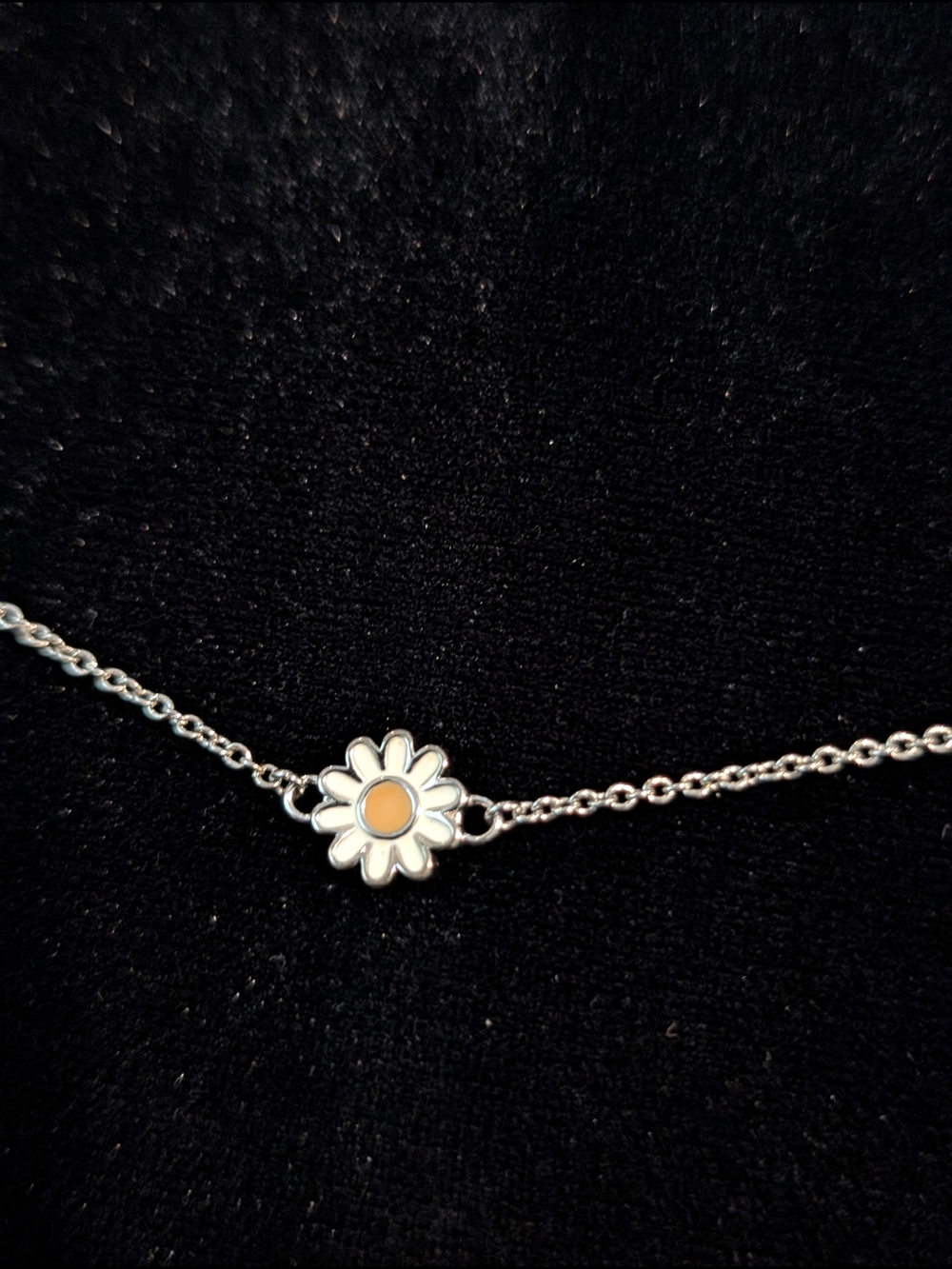 Pura Vida Silver Tone White Daisy Pendant Choker Necklace 16" Petite - Picture 5 of 8